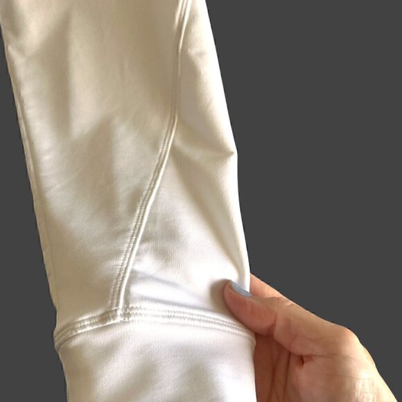 EUC - Cutter & Buck Men's Pennant Sport Half Zip in White - Size: Large - Picture 5 of 11